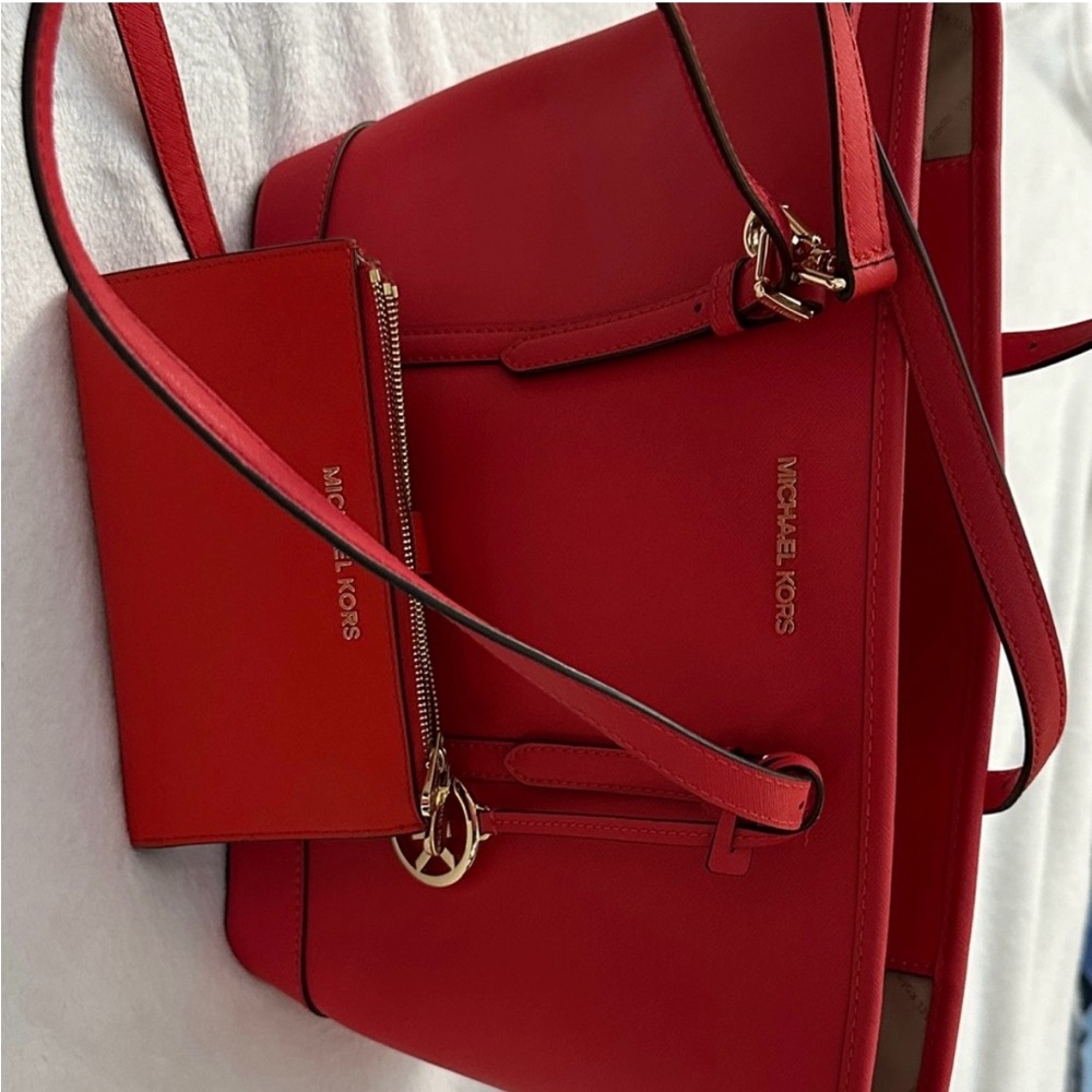 Michael Kors Vibrant Red Tote and Wallet Set